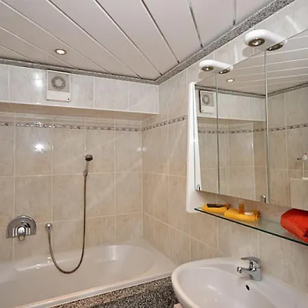 Daire Ferienwohnung-carmen-mit-terrasse Binz
